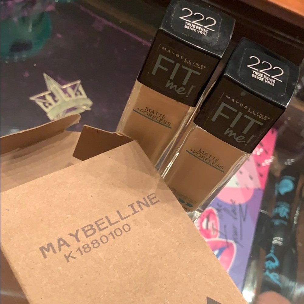 Maybelline Fit Me Foundation Shade True Beige 222